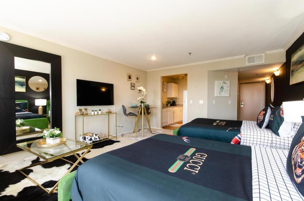 Gucci Mickey And Maxico Lofts Free Parking And Wifi Apartment ลอสแอนเจลิส ภายนอก รูปภาพ