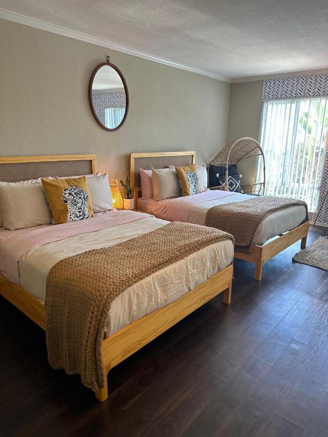 Gucci Mickey And Maxico Lofts Free Parking And Wifi Apartment ลอสแอนเจลิส ภายนอก รูปภาพ